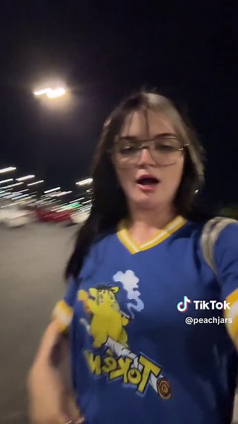 PeachJars (@peachjars)’s video of you're such a peach