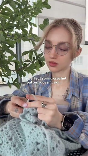 Do you wear your crochet and knit pieces in spring? Rosemarie Crochet Pattern is available on my