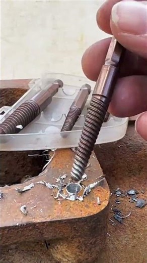 The Most Effective Way To Remove Broken Bolts Using A Screw Extractor
