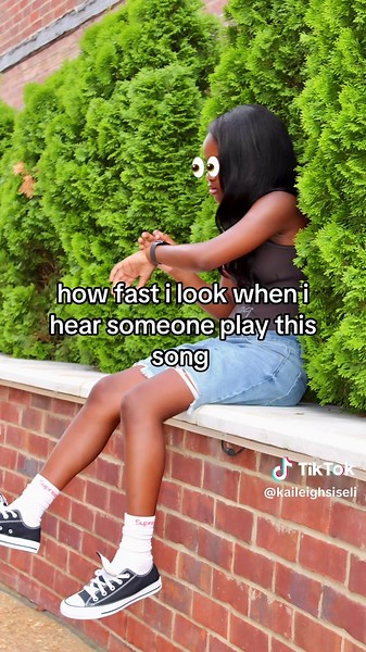 👱🏽‍♀️ (@kaileighsiseli)’s video of dances to learn