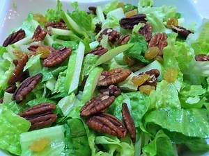 The Ultimate Apple And Lettuce Salad | A Must Try!!!!!