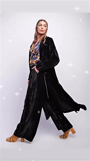 Runway Fashion at JJs Designs -new velvets for the NFR Rodeo. #shopsmallbusinessthischristmas #shopholidayapparel #jjsdesignsboutique | JJ's Designs | Facebook