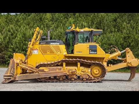 Komatsu D155AX-8 machine features