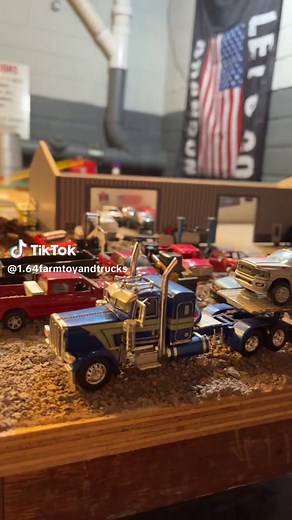 1/64 farm toys (@1.64farmtoyandtrucks)’s videos with Valet - WZXR