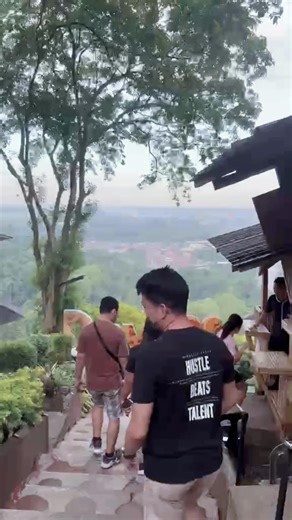 Davao City View Deck: A Hilltop Dining Experience