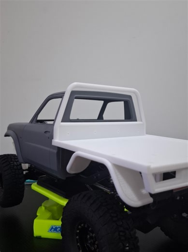 Exploring the Nissan Patrol RC Crawler Experience