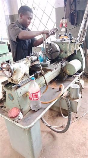 How to adjust independent jaw chuck #viral#fyp#trending#shorts#lathe#engineering#tutorial#satisfying