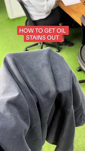 Effective Ways to Remove Oil Stains from Clothes