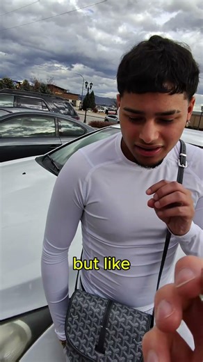 $3000 bag and he is selling a locked Iphone Can't go $200 lower because it is locked I love resell