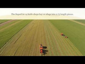 Kubota BV5160 Round Baler in Action