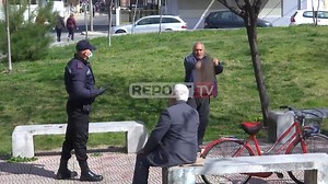 716K views · 481 shares | Të moshuarit në Tiranë pak orë jashtë karantine për të marrë ajër...Një burrë nuk 'e mban' shtëpia, pi kafe e raki në lulishte- Për lajme të tjera klikoni në www.shqiptarja.com | Report TV | Facebook