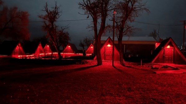 'Darkness and discovery': Oregon gets DarkSky lodging