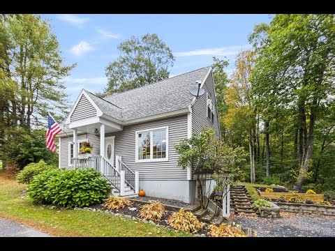 12 West Street Freeport, ME | ColdwellBankerHomes.com