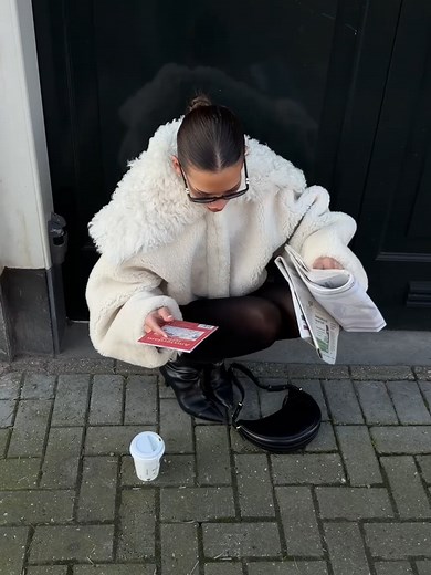 Cashmere Tights Experience in Amsterdam with Calzedonia