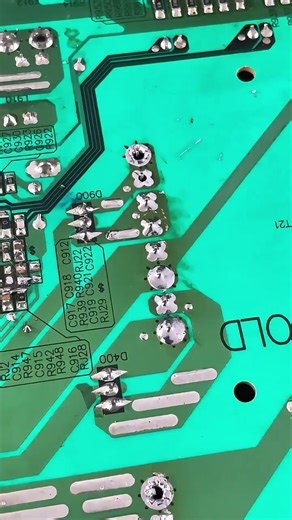 Desoldering pump is super useful for desoldering and removing solder # Desoldering