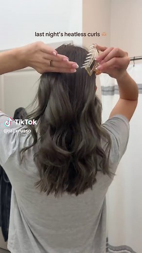 Perfect Heatless Curls: Overnight Tutorial