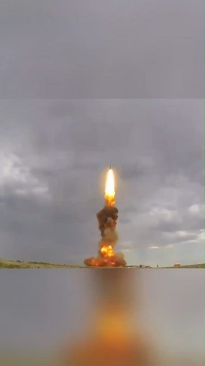 Discover how modern intercontinental missiles are redefining range, speed, and precision. From 18,000 km reach to hypersonic capabilities, today’s missile technology shows how nations are advancing defense innovation — not rivalry. #Technology #DefenseTech #ScienceNews #Innovation #ICBM #Hypersonic | Trending News