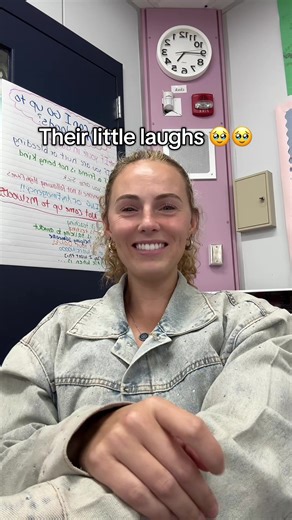 I am actually love pranking them their laughs are so cute 🤣🤣 #teacherprank #teachertok #teachersbelike #teacherlife #teacherhumor
