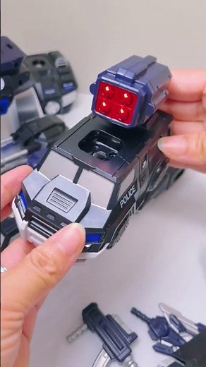 Magnetic Transforming Police Robot Toy 🤖 Endless Builds #gadgets #toys #toyreview