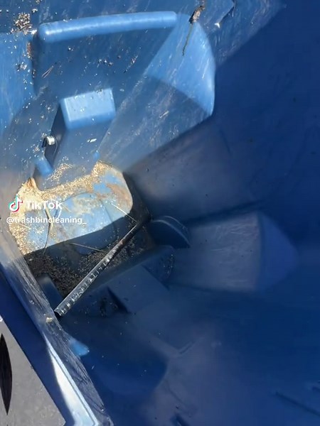 trashbincleaning_las vegas on TikTok