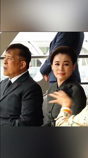 The King of Thailand and Queen Suthida’s Romantic Seine River Cruise