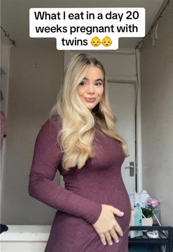 What I Eat in a Day: 20 Weeks Pregnant with Twins