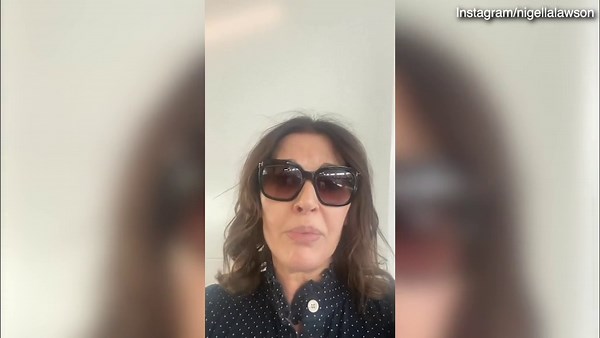 Nigella Lawson apologises after being forced to cancel event