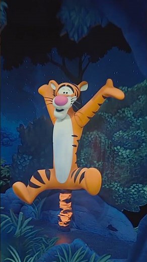 The Many Adventures of Winnie the Pooh | Walt Disney World 🏰 #disney #waltdisneyworld #youtubeshorts