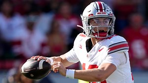 Julian Sayin finds Carnell Tate for their 2nd TD connection