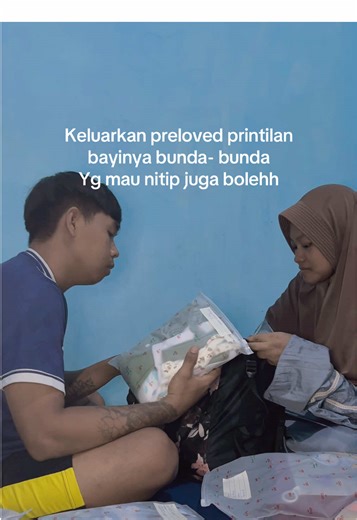 Keluarin prelovednya dong bunda yg ex kado/like new #preloved #perlengkapanbayi #prelovedbarangbayi #newborn