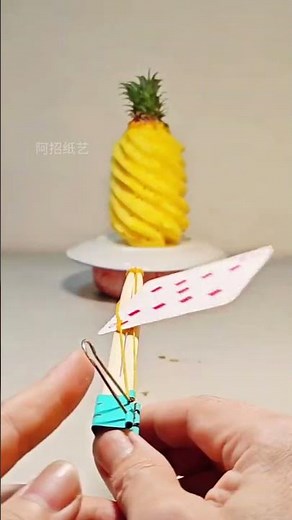 DIY Card Launcher: Fun & Creative with Rubber Bands & Chopsticks
