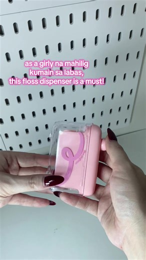 Upgrade Your Oral Care with a Hygienic Floss Holder