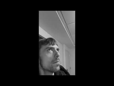 State Of Art Elevator Short