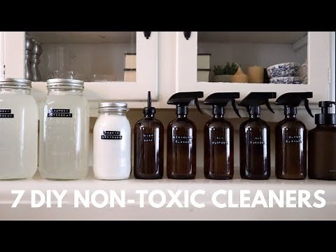 7 DIY All Natural Cleaning Products for a Non-Toxic Home | DIY Laundry Detergent, Dish Soap & More