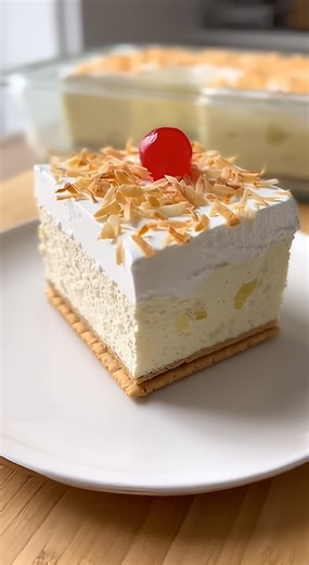 Tropical Pineapple Cool Whip Freezer Cake Creamy Tropical Pineapple Cloud Freezer Dessert Ingredients: 1 tub whipped topping (Cool Whip), thawed (8 oz) 1 can (20 oz) crushed pineapple, well drained 1 package instant vanilla pudding mix Graham crackers Toasted coconut flakes Maraschino cherry (optional, for garnish) Directions: In a bowl, gently fold the drained crushed pineapple and instant vanilla pudding mix into the whipped topping until evenly combined and lightly thickened. Arrange a single