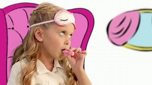 Disney Princess Style Collection TV Spot, 'Disney Junior: Traveling the World'