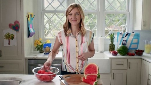 ALDI TV Spot, 'Fruit Salad: Enjoy the Freshest Fruit'