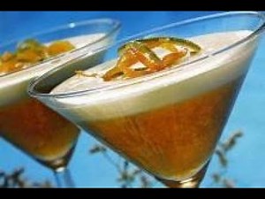 Peach puree with custard. A simple delicious recipe