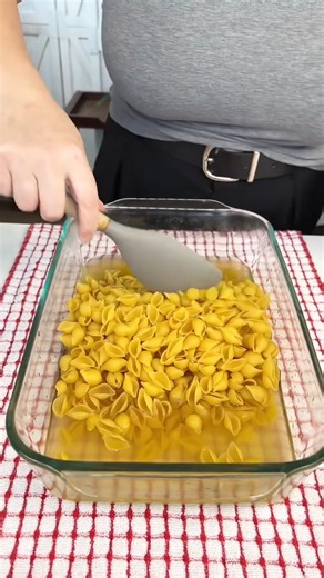 Easy and delish! This Italian recipe is a tasty time saver and comfort food goals 🎬 This video was produced by Network Media and Kells Kitchen | It Is Cookin