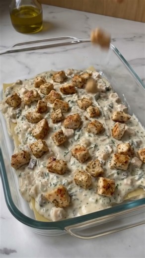 Creamy Chicken & Mushroom Lasagna🍝✨