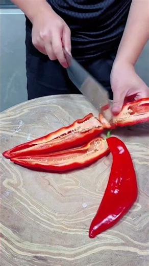 Red Chilli Cutting Trick . Chinese Style . #festivewithshorts
