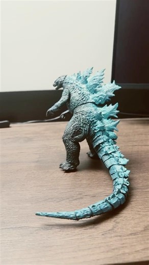 Posing Neca Godzilla 2019 #godzilla #kaiju #actionfigures