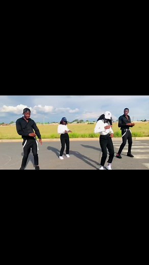 New dance #foryourpage #videoforyou #judas #tiktokviral @YO MAPS YO 🎶 @Afunika TheEye🇿🇲🦅 @Yo maps fun @The Aatrick dancers 🇿🇲🇨🇩