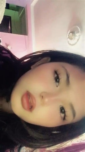 ariel bubble tae🎀 (@aireraai)’s videos with original sound - Baka Sama