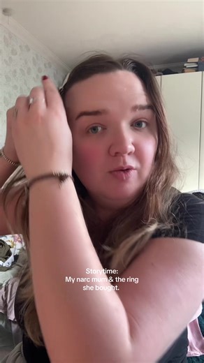 My Narcissistic Mother and the Missing Ring