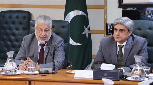 Federal Secretary for Education Mr. Nadeem Mahbub visited HEC Secretariat today and commended its efforts in transforming Pakistan’s higher education sector. Chairman HEC Dr. Mukhtar Ahmed briefed the Secretary on key achievements, including expanded access to higher education (now 53% male, 47% female), growth in PhD scholars, and a sharp rise in research publications. HEC has awarded 400,000 scholarships across all levels. The Secretary appreciated HEC’s broad range of initiatives spanning aca