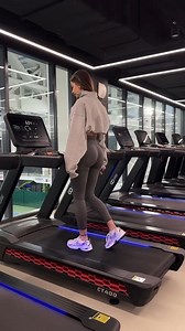 Showing off my Treadmill Tricks 🤣 | Eddie Hall - The Beast