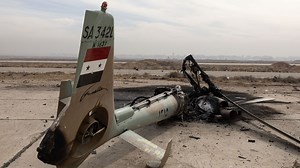 Conflit en Syrie : plus de 60 frappes israéliennes sur des sites militaires, selon une ONG - RTBF Actus