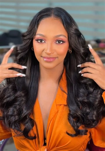 Achieving a Natural Makeup Look with LeeDBeauty