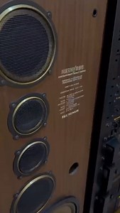 Vintage Cygnus audio #stereophile #audiophile #audiophiles #audio #audioporn #hifiporn #stereo #vinyl #homeaudio #highendaudio #amplifier #vintageaudio #speaker #loudspeakers #vintagehifi #decibelvibe #hifiaudio #hifi #hifiaudio | Decibelvibe